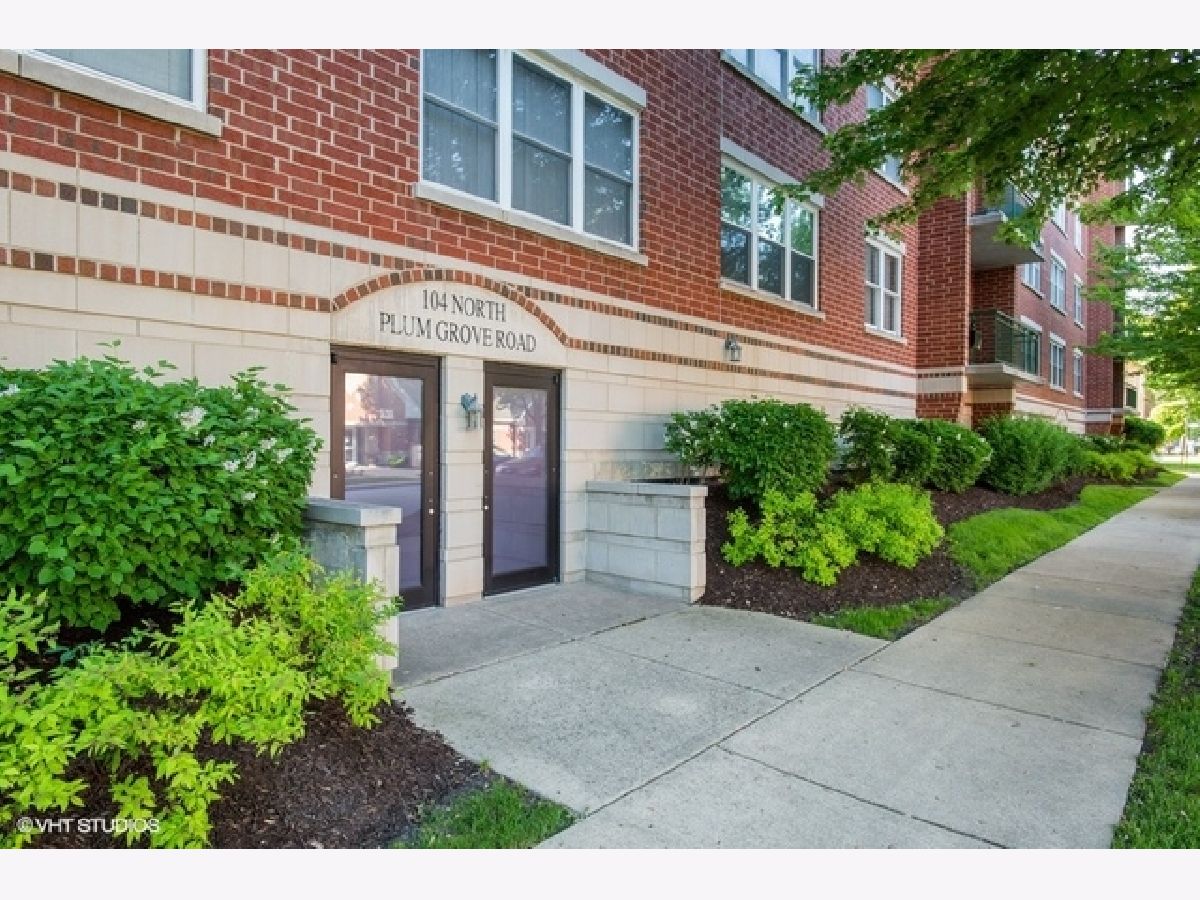 Condominiums Sold Plum Court Palatine Illinois, 104 Plum Grove