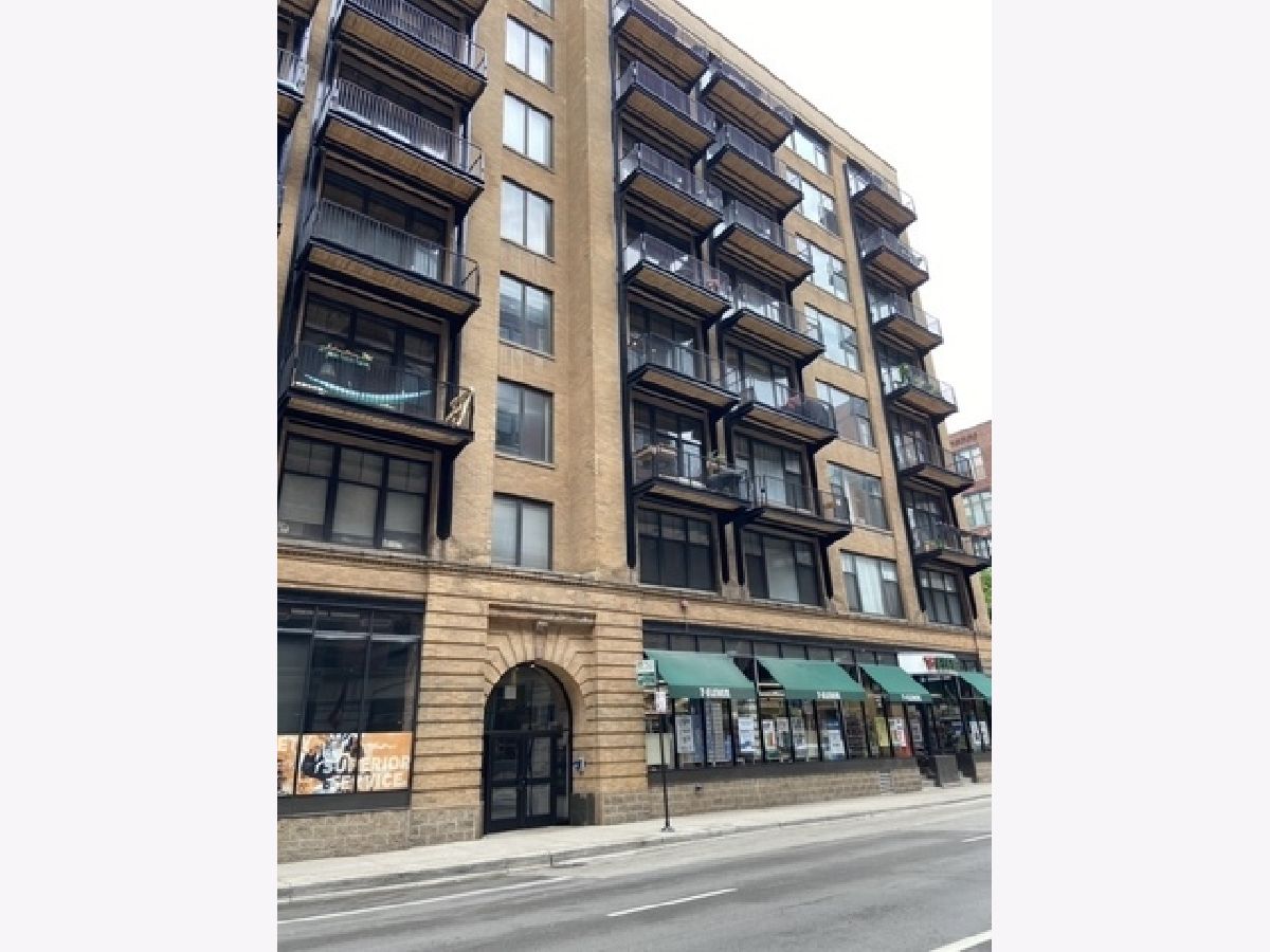 Condominiums Rented Capitol Hill Lofts Chicago Illinois, 625 Jackson