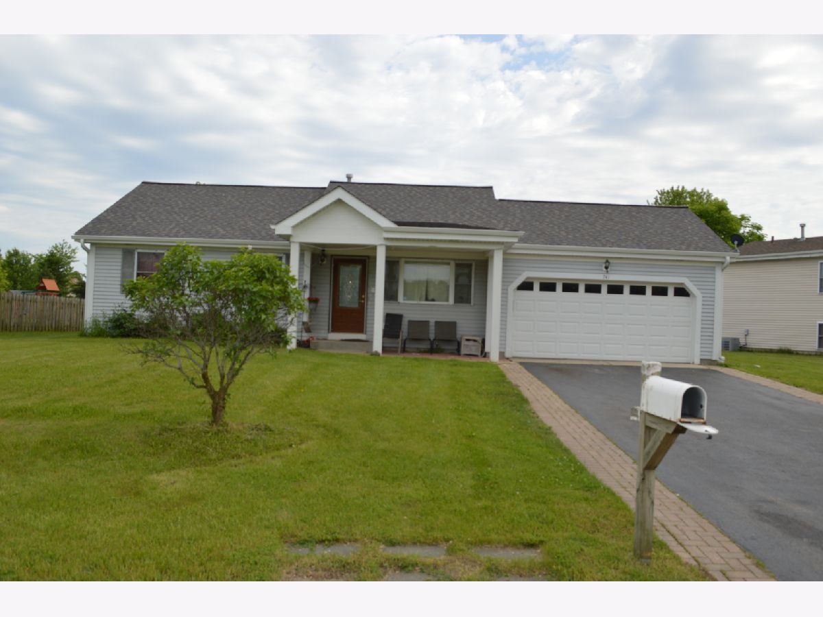 Homes & Condos & Townhomes Sold Deerpass Greens Marengo Illinois, 741 Buttonwood