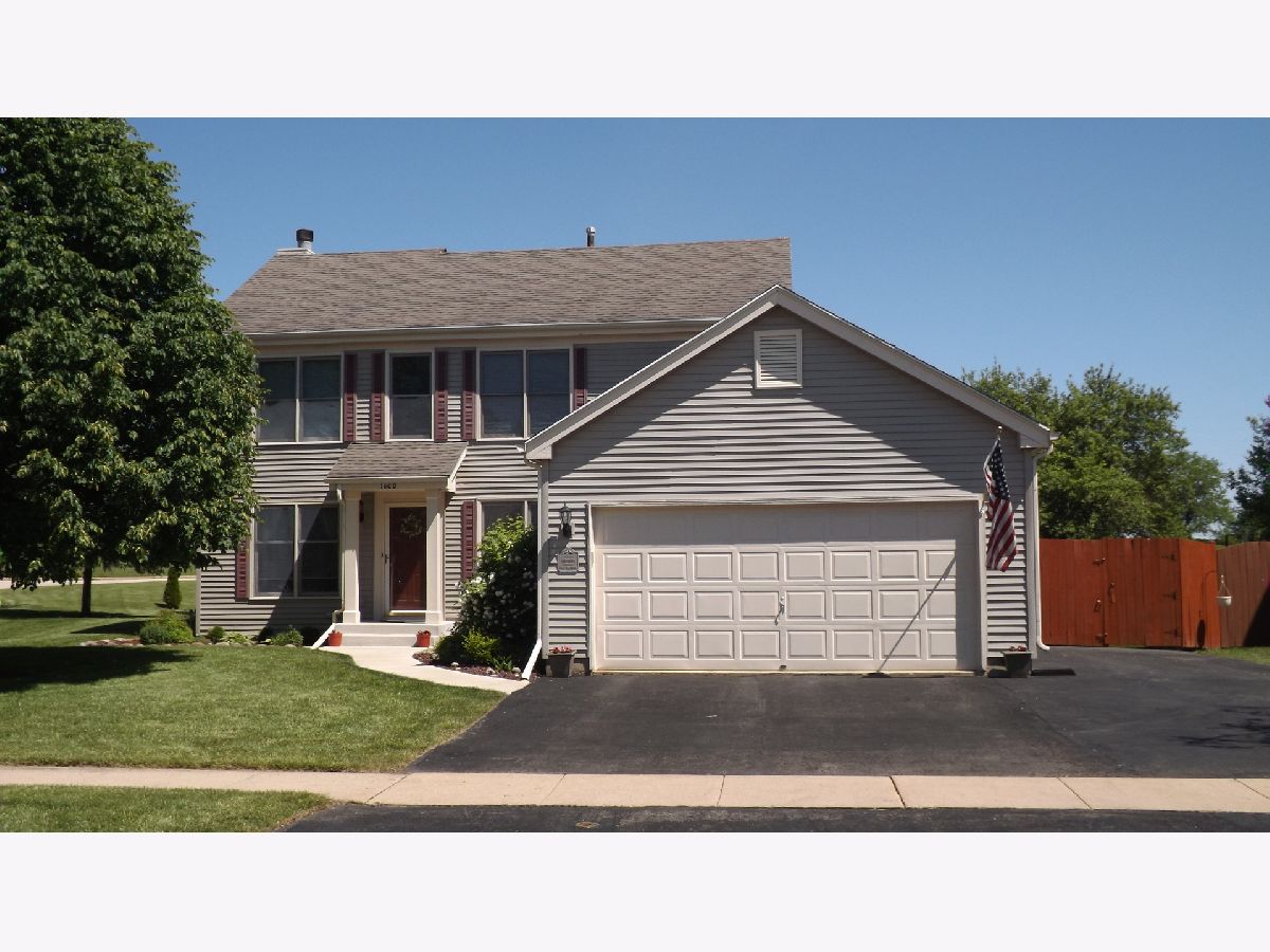 Homes Sold Dawngate Belvidere Illinois, 1600 Fox Field