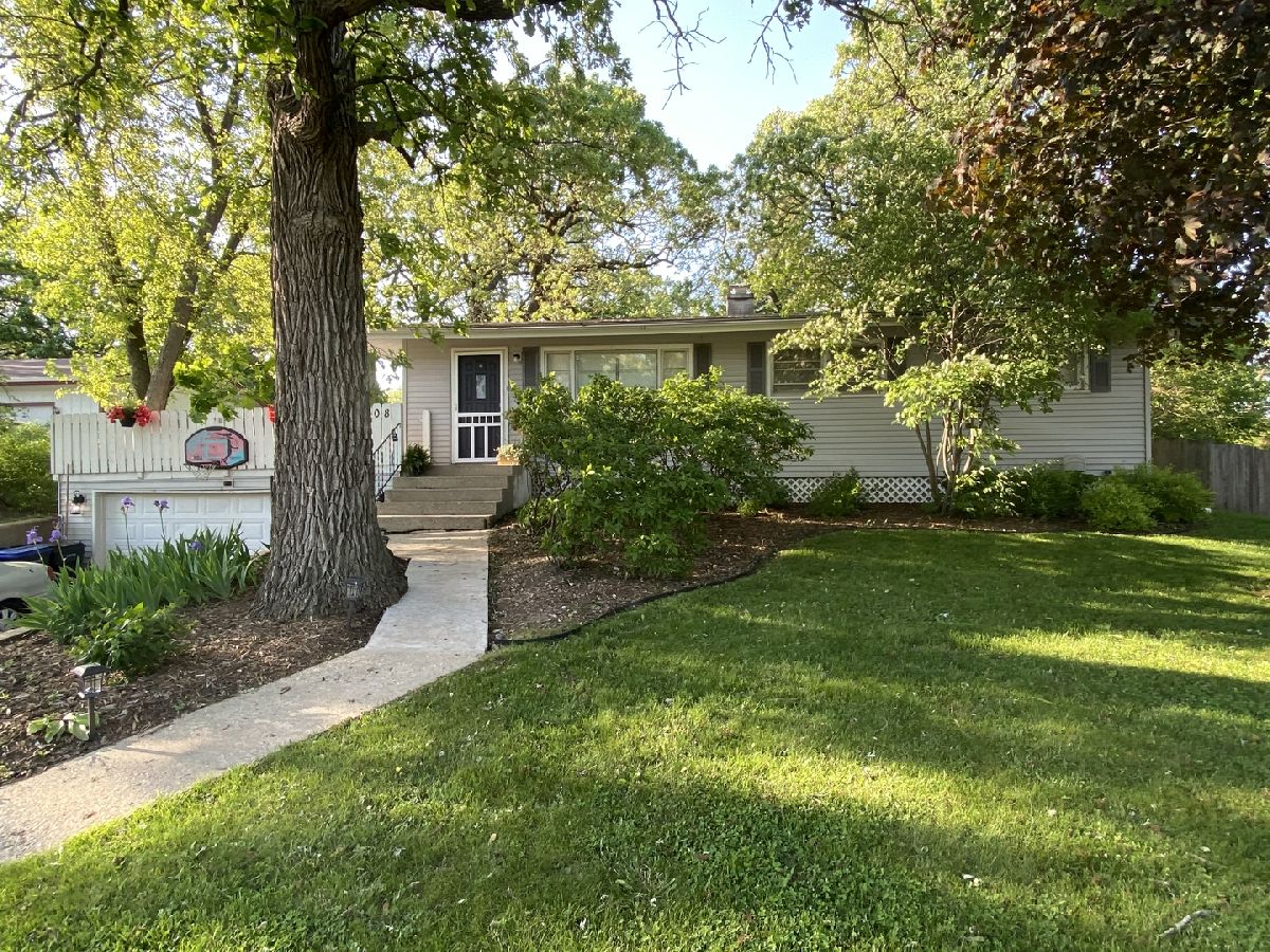 Homes Sold Pistakee Terrace Mchenry Illinois, 1008 Oakleaf