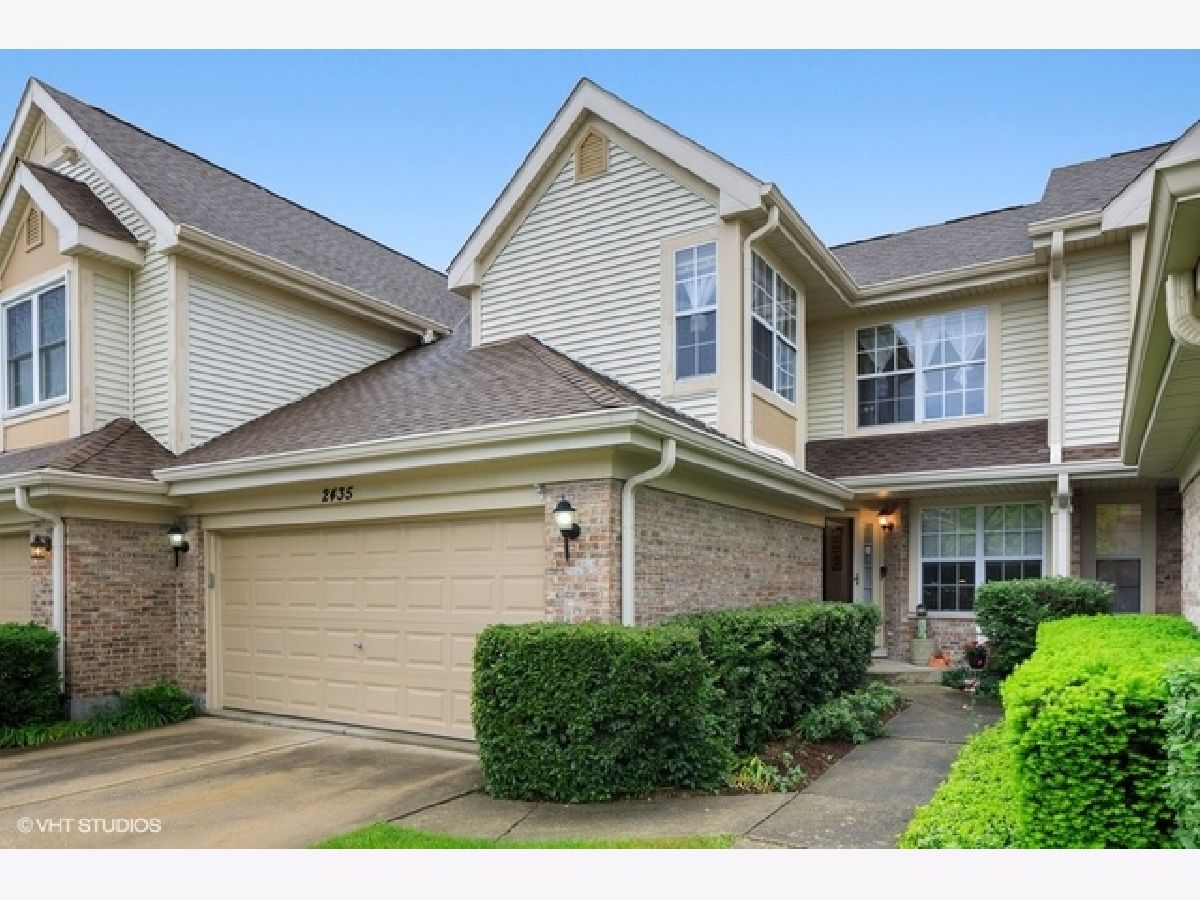 Townhomes Sold Prescott Square Westchester Illinois, 2435 Prescott