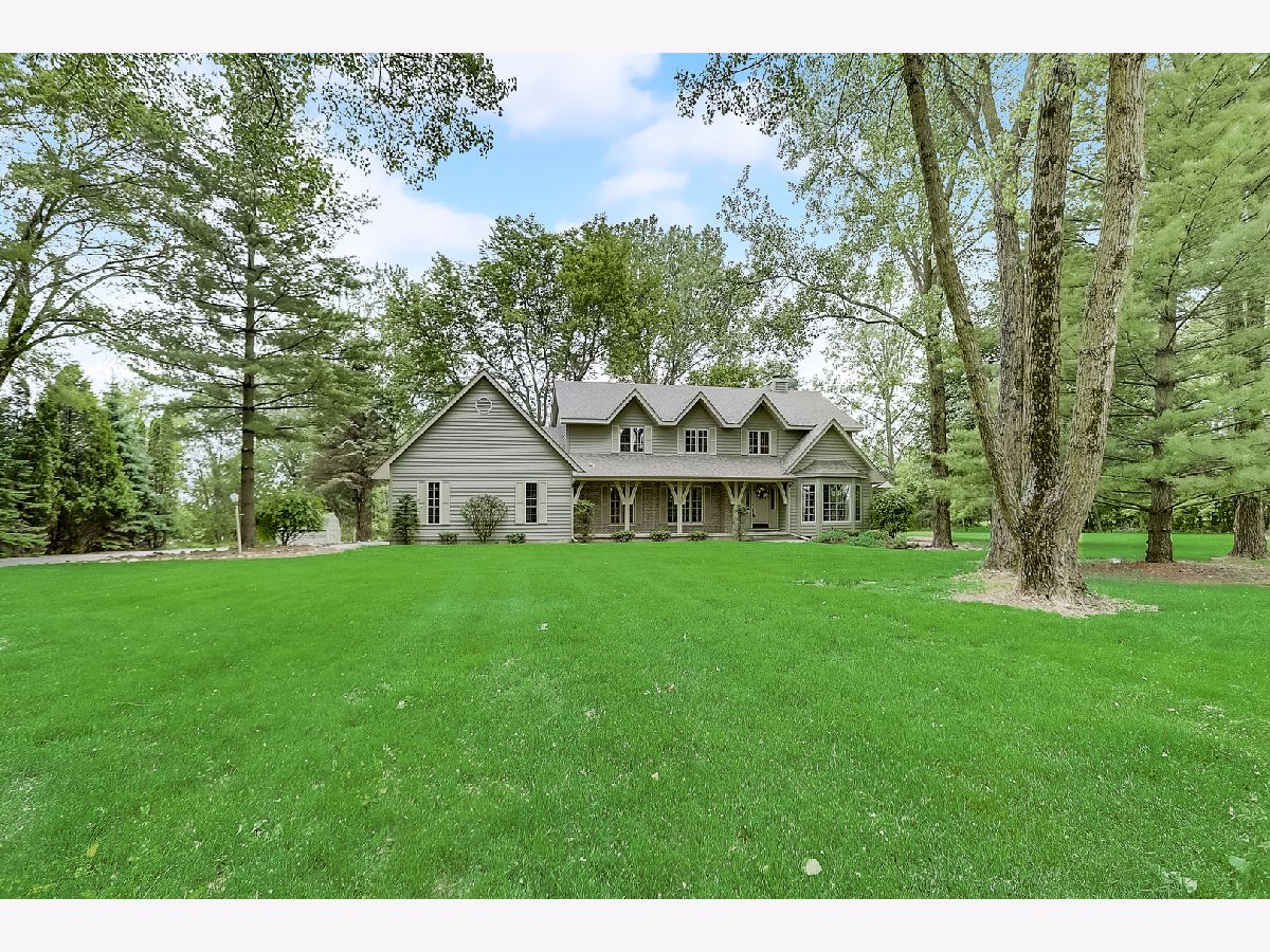 Homes Sold Pine Ridge Woodstock Illinois, 7817 Cambridge