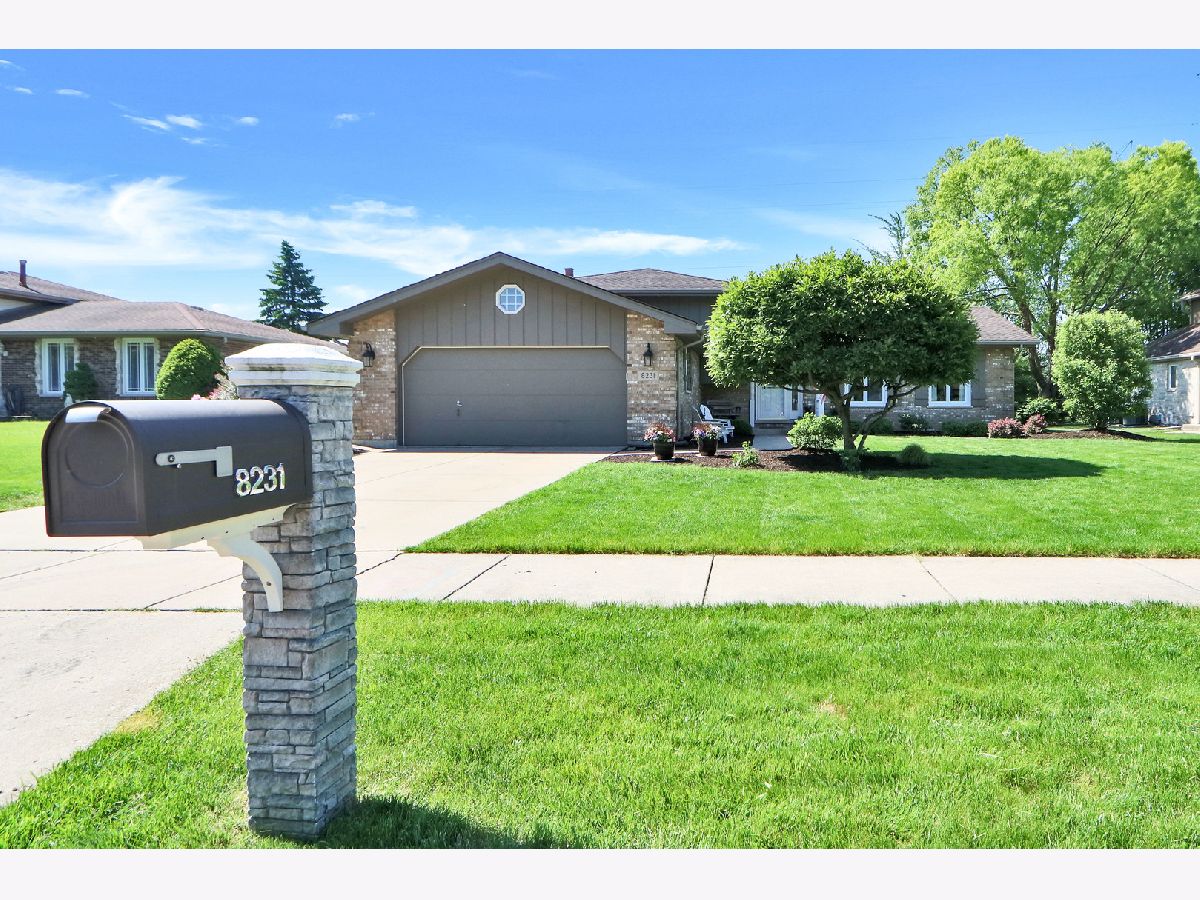 Homes Sold Villa D'este Orland Park Illinois, 8231 138th