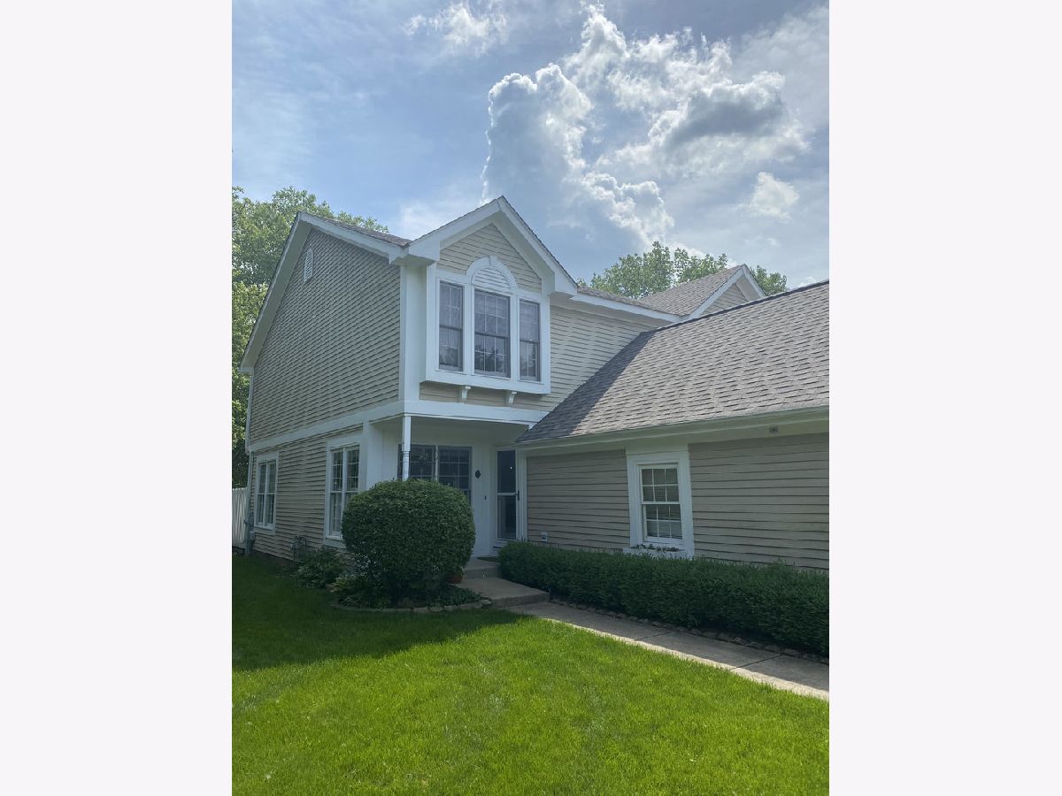 Townhomes Sold Hidden Pond Crystal Lake Illinois, 985 Sutherland