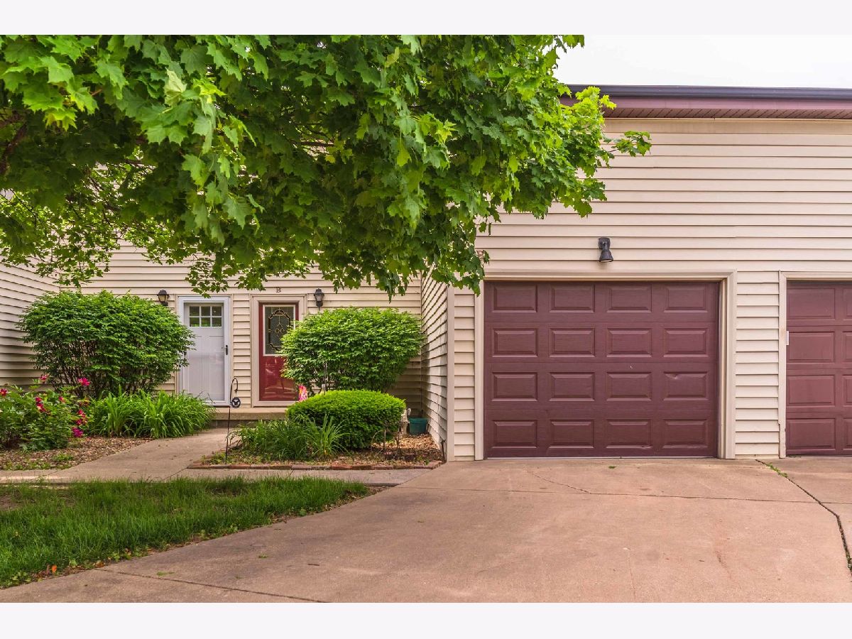 Condos & Townhomes Sold Key West Normal Illinois, 1711 King