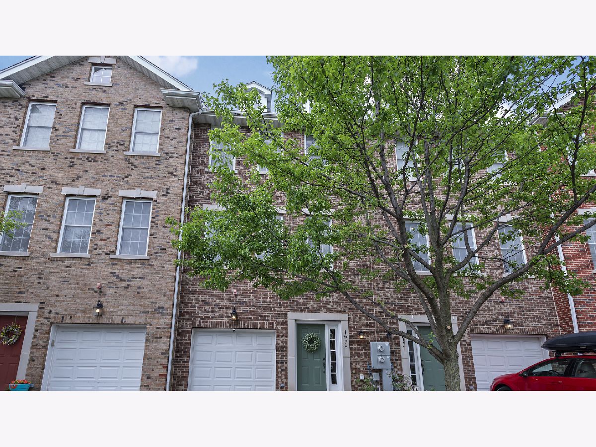 Townhomes & Condos Sold Church Street Village Evanston Illinois, 1651 Church