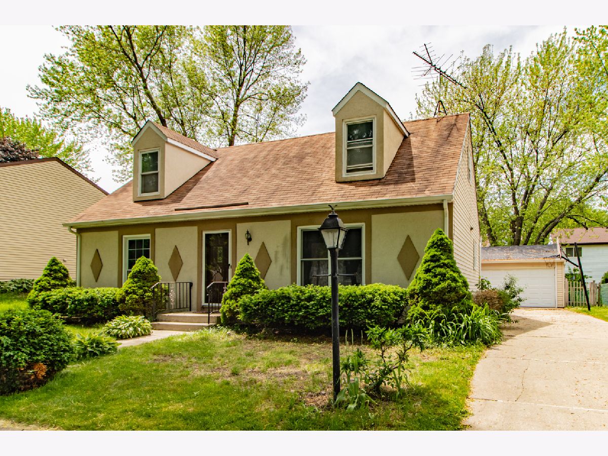 Homes & Condos & Townhomes Sold Country Club Estates Vernon Hills Illinois, 14 Deerpath