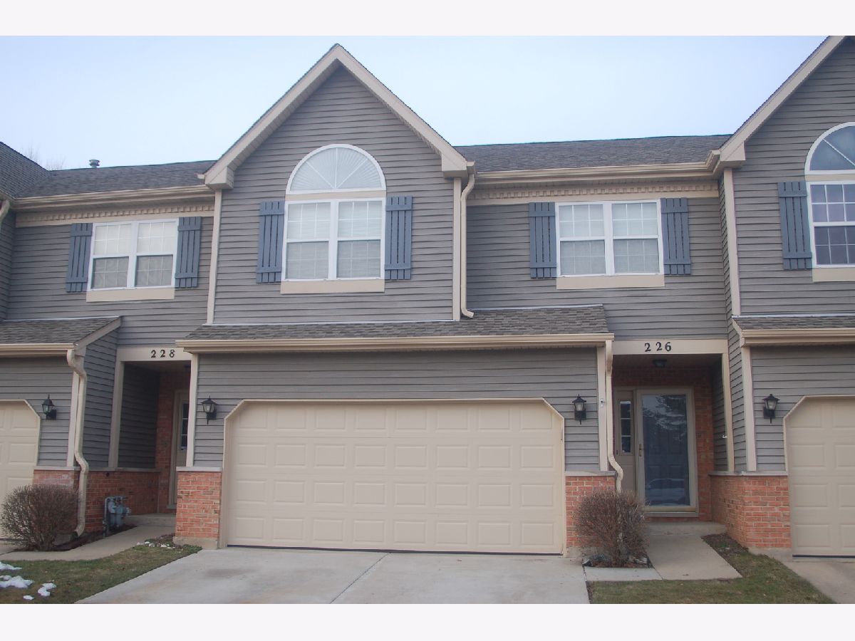 Townhomes Sold Dunridge Condos East Dundee Illinois, 226 Dunridge