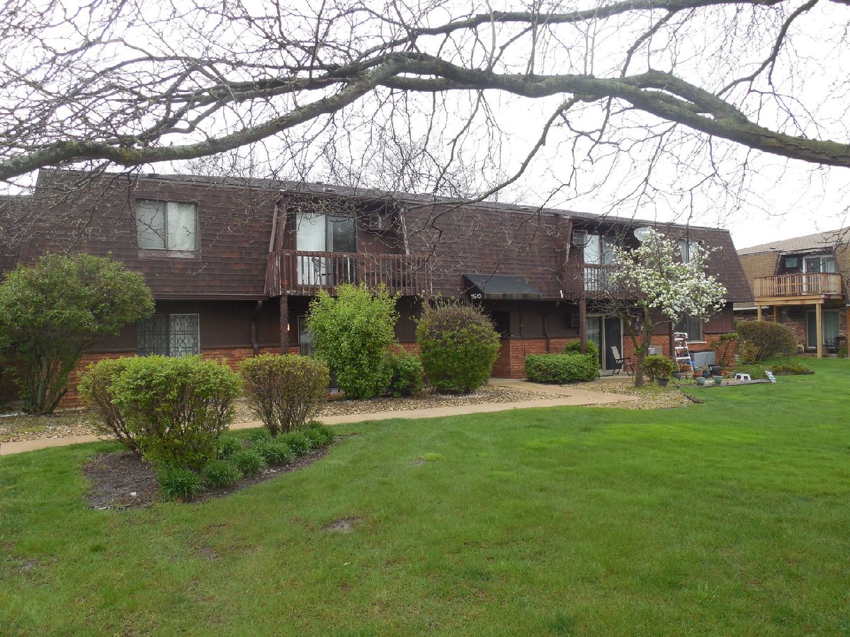 Condominiums Sold Arrowhead Mokena Illinois, 11640 Blackhawk