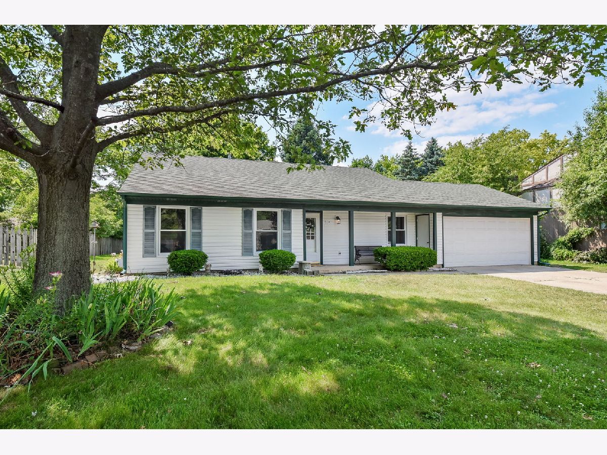 Homes Sold Crestview Meadows Batavia Illinois, 575 Blackhawk