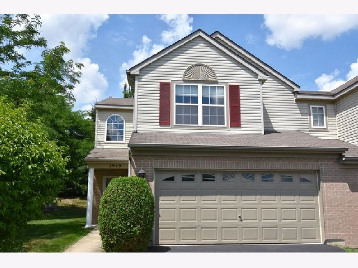 Homes & Townhomes Rented Sterling Manor Geneva Illinois, 2929 Caldwell