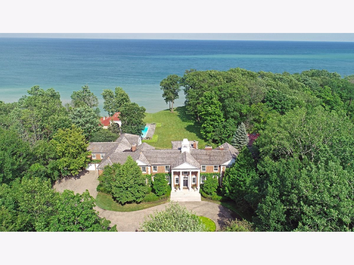 Homes Rented Villa Turicum Lake Forest Illinois, 663 Circle