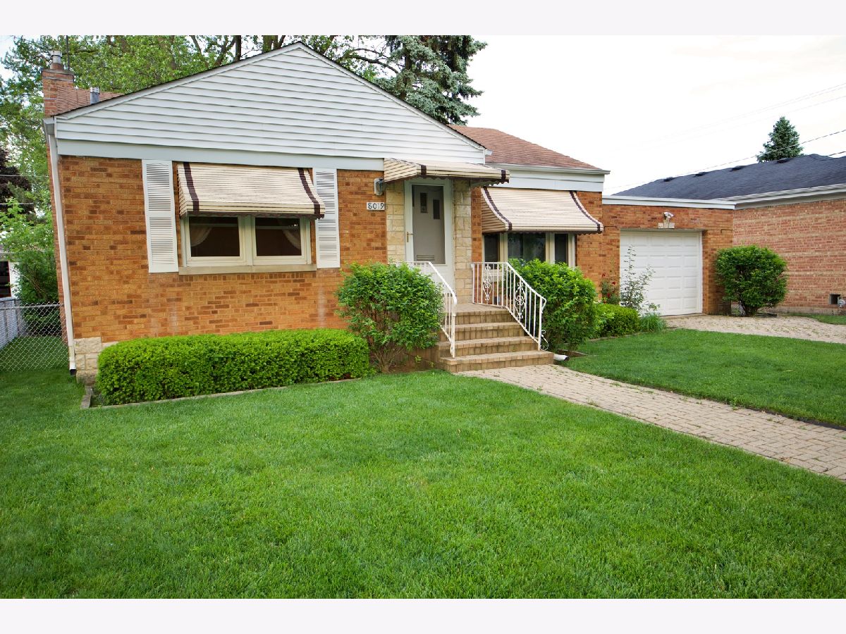 Homes Sold Oakton Manor Niles Illinois, 8019 Ozanam