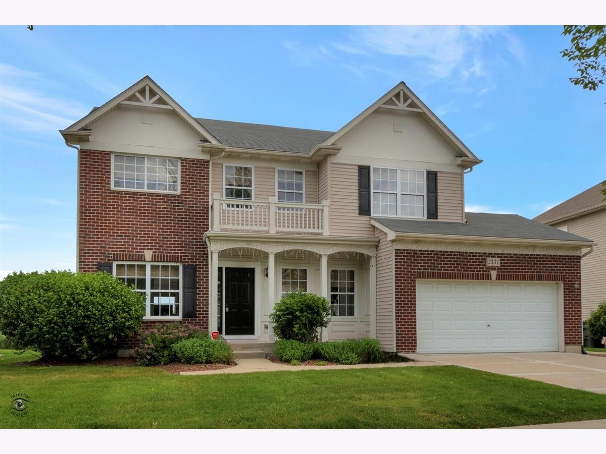 Homes Sold Saratoga Springs Montgomery Illinois, 2337 Mayfield