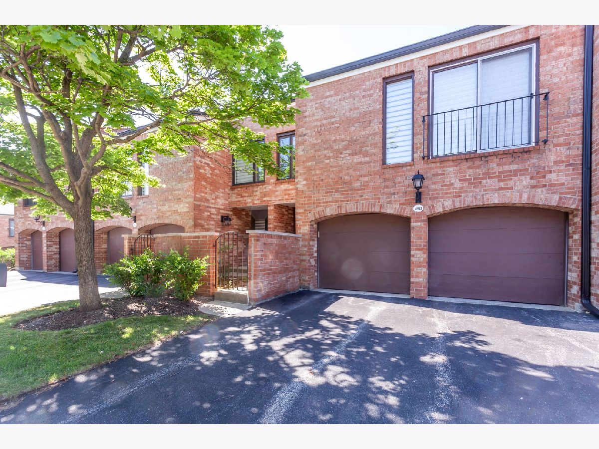 Townhomes Rented Oak Brook Colony Oak Brook Illinois, 19w281 Paul Revere