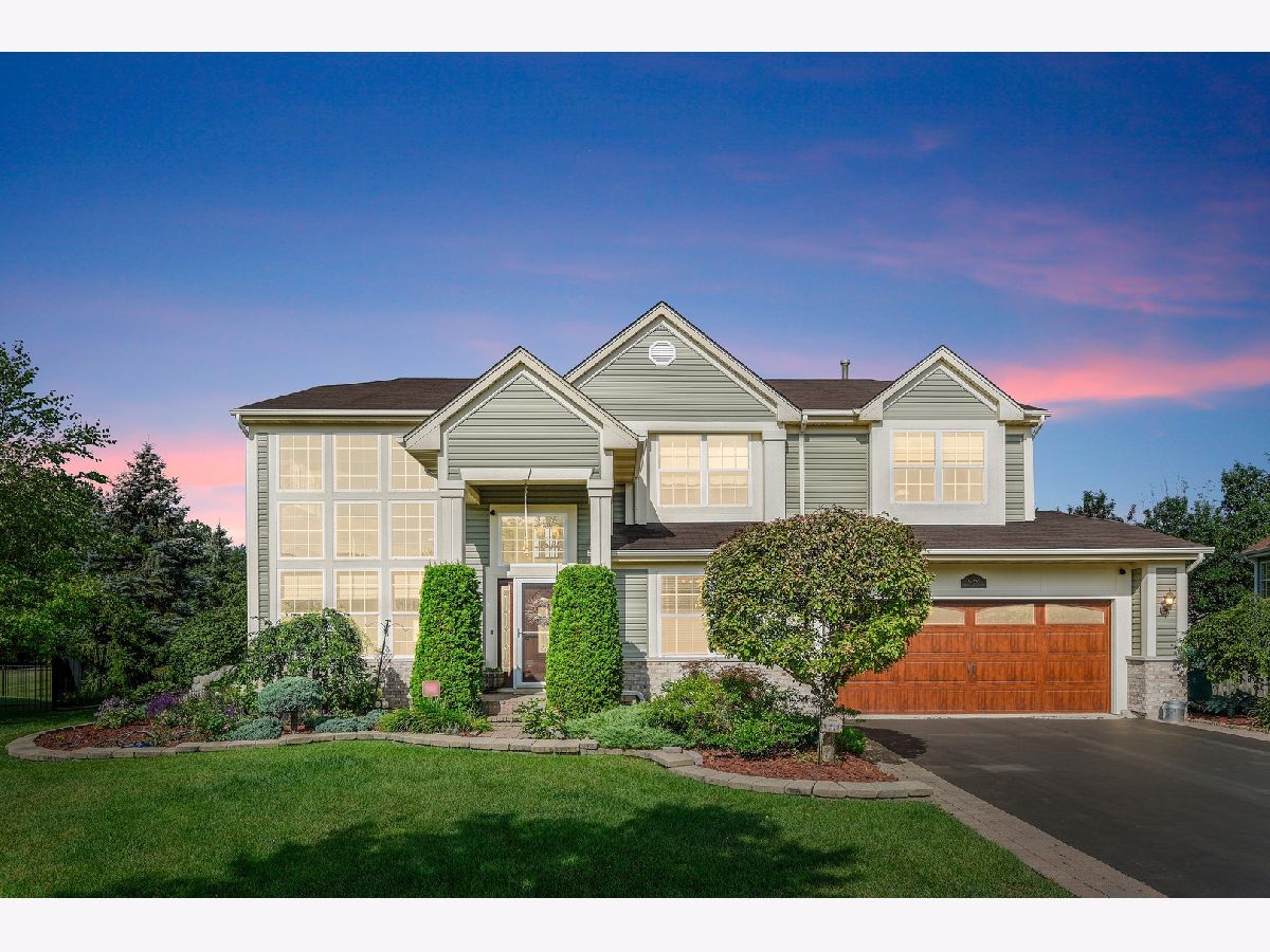Homes Sold Stoneridge Grayslake Illinois, 34330 Bobolink