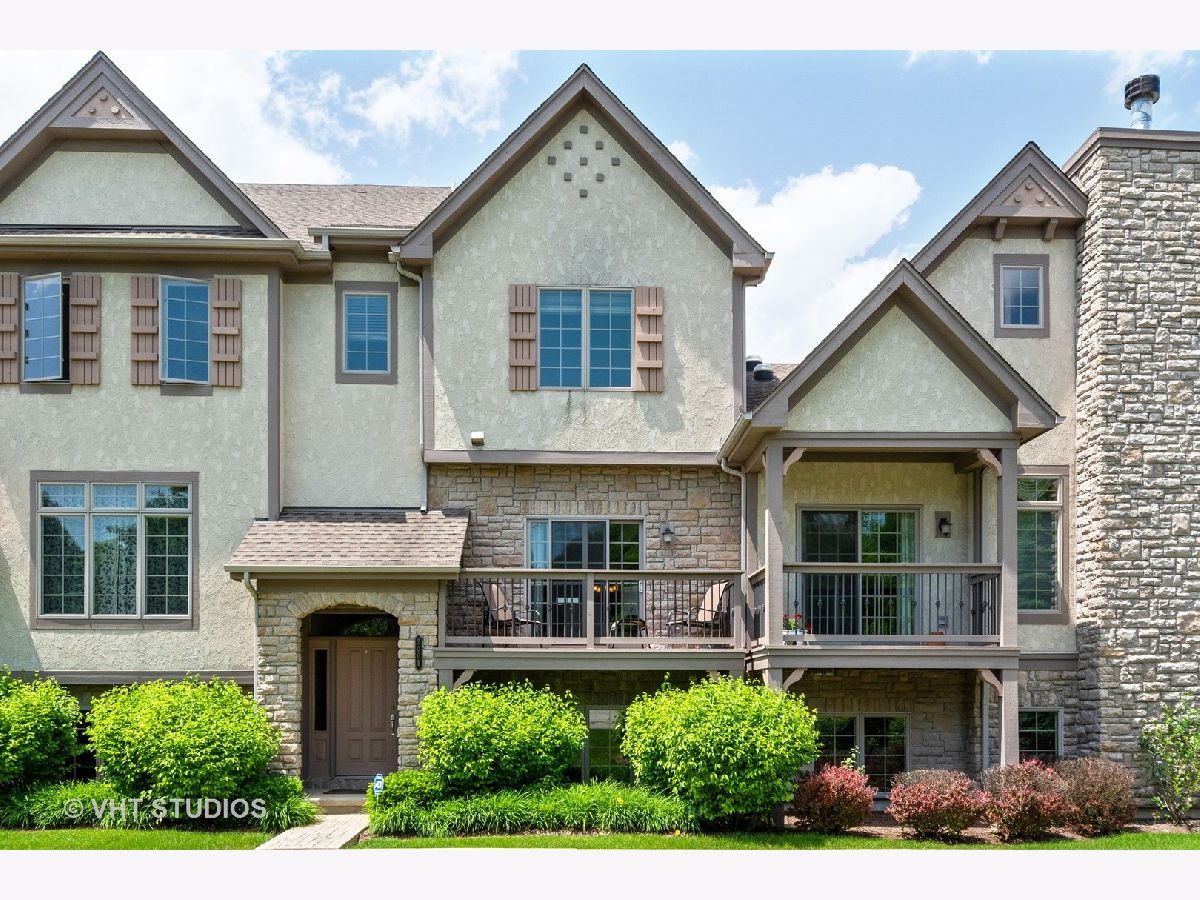 Townhomes Sold Highland Terrace Wauconda Illinois, 200 Regency
