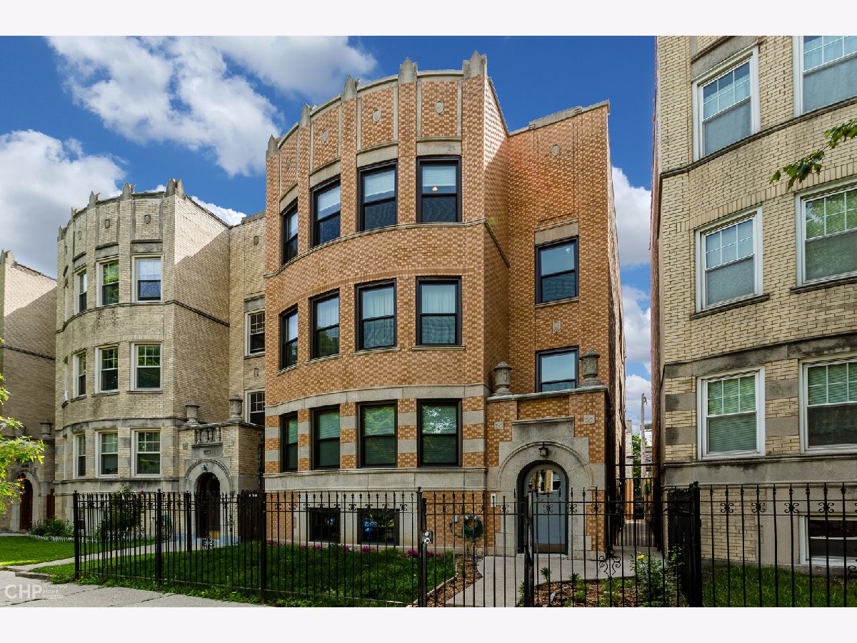 Condominiums & Homes Sold North Park Village Chicago Illinois, 5639 Christiana