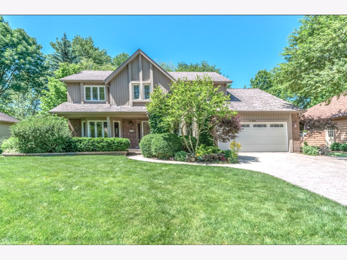 Homes Sold Pembroke Commons Naperville Illinois, 1109 Johnson