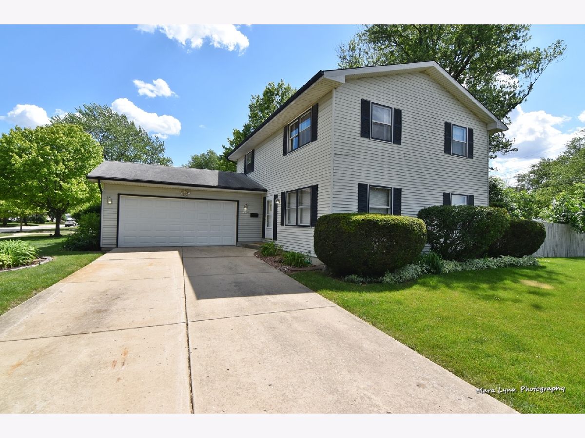 Homes Sold Heathercrest Aurora Illinois, 1720 Heather