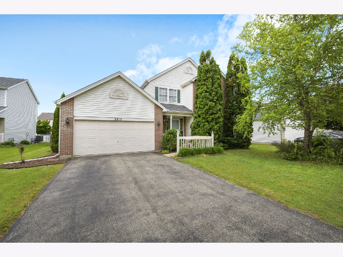 Homes Sold Wesmere Lakes Plainfield Illinois, 2215 Wesmere Lakes