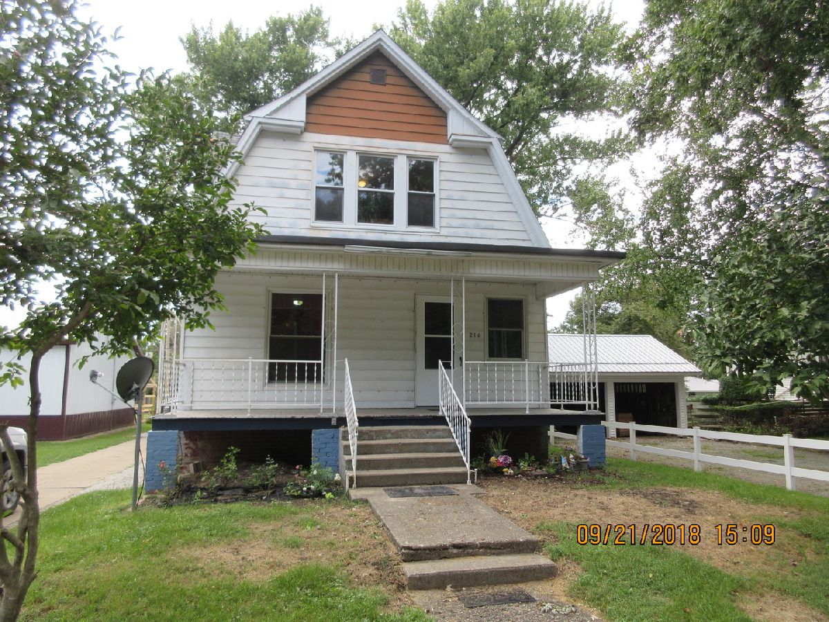  Sold Hume Illinois, 216 West