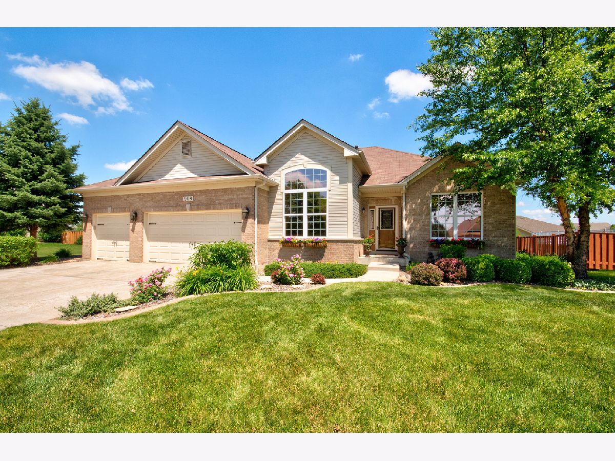 Homes Sold Hidden Creek Shorewood Illinois, 908 Willow