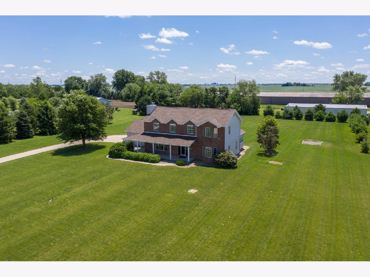 Homes Sold Thorobred Acres Champaign Illinois, 1003 Churchill Downs