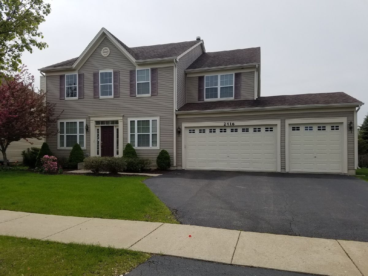Homes & Townhomes Rented Liberty Lakes Wauconda Illinois, 2416 Trailside