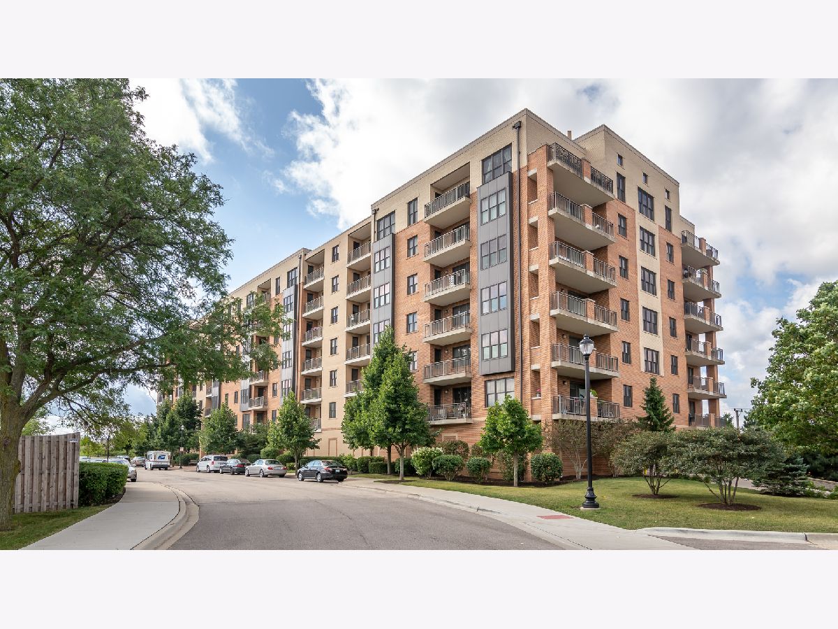 Condominiums Sold Cardinal Square Mundelein Illinois, 300 Anthony