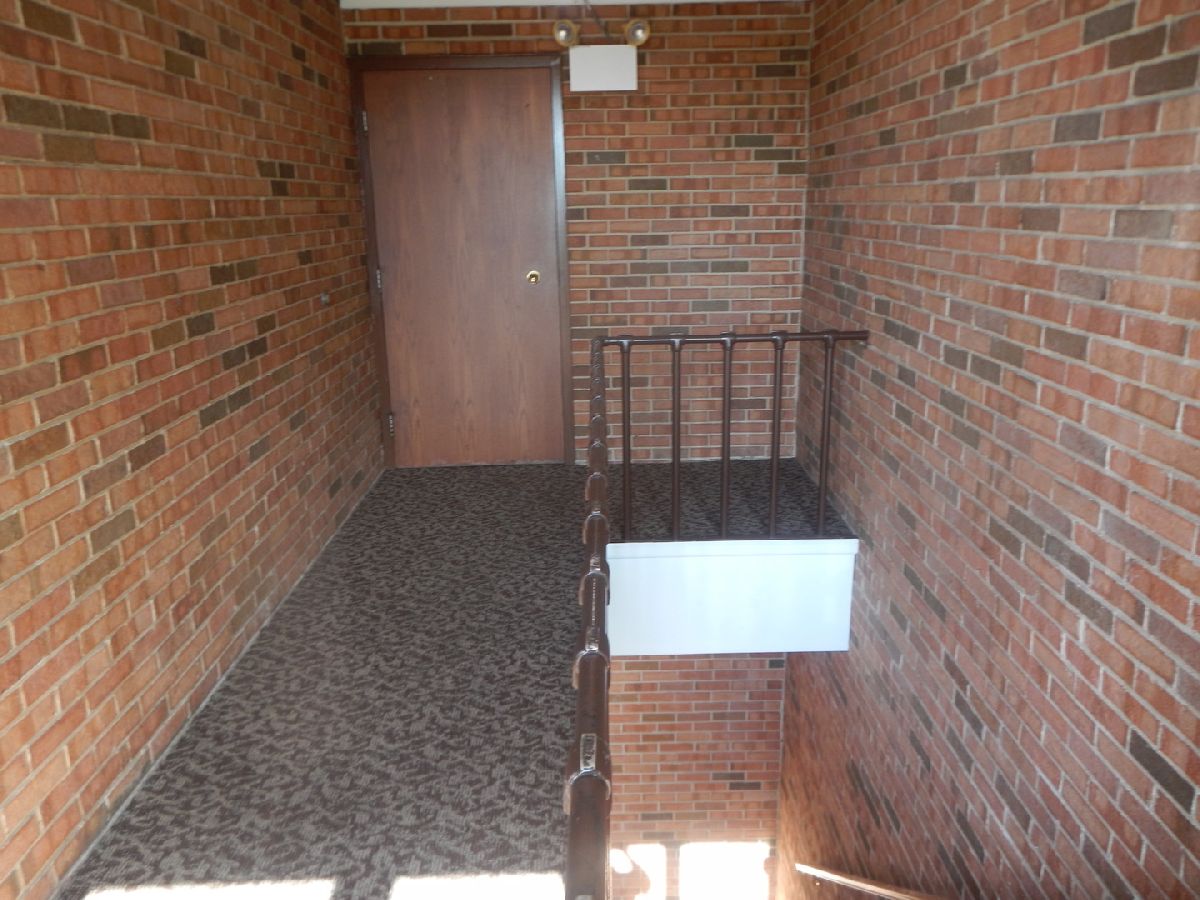 9721 Keeler Avenue, Oak Lawn, Illinois 60453 MLS 10748637 WinterCohen