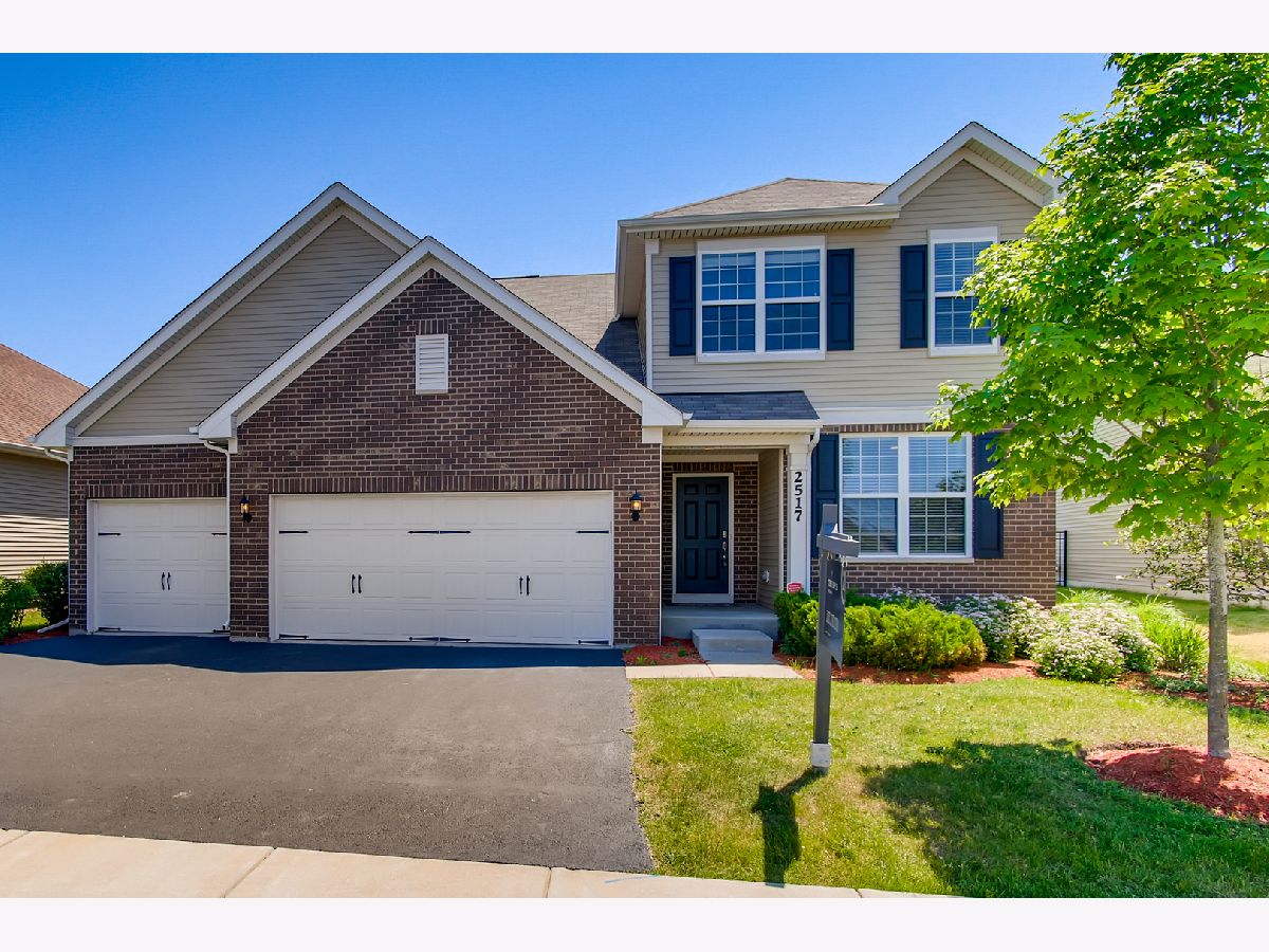 Homes Sold Lincoln Square Geneva Illinois, 2517 Camden