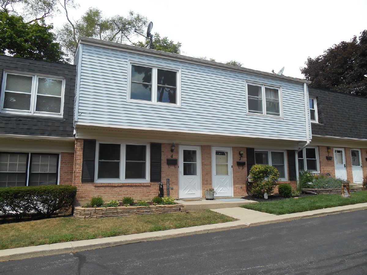 Homes & Condos & Townhomes Rented Palatine Park Palatine Illinois, 151 Palatine