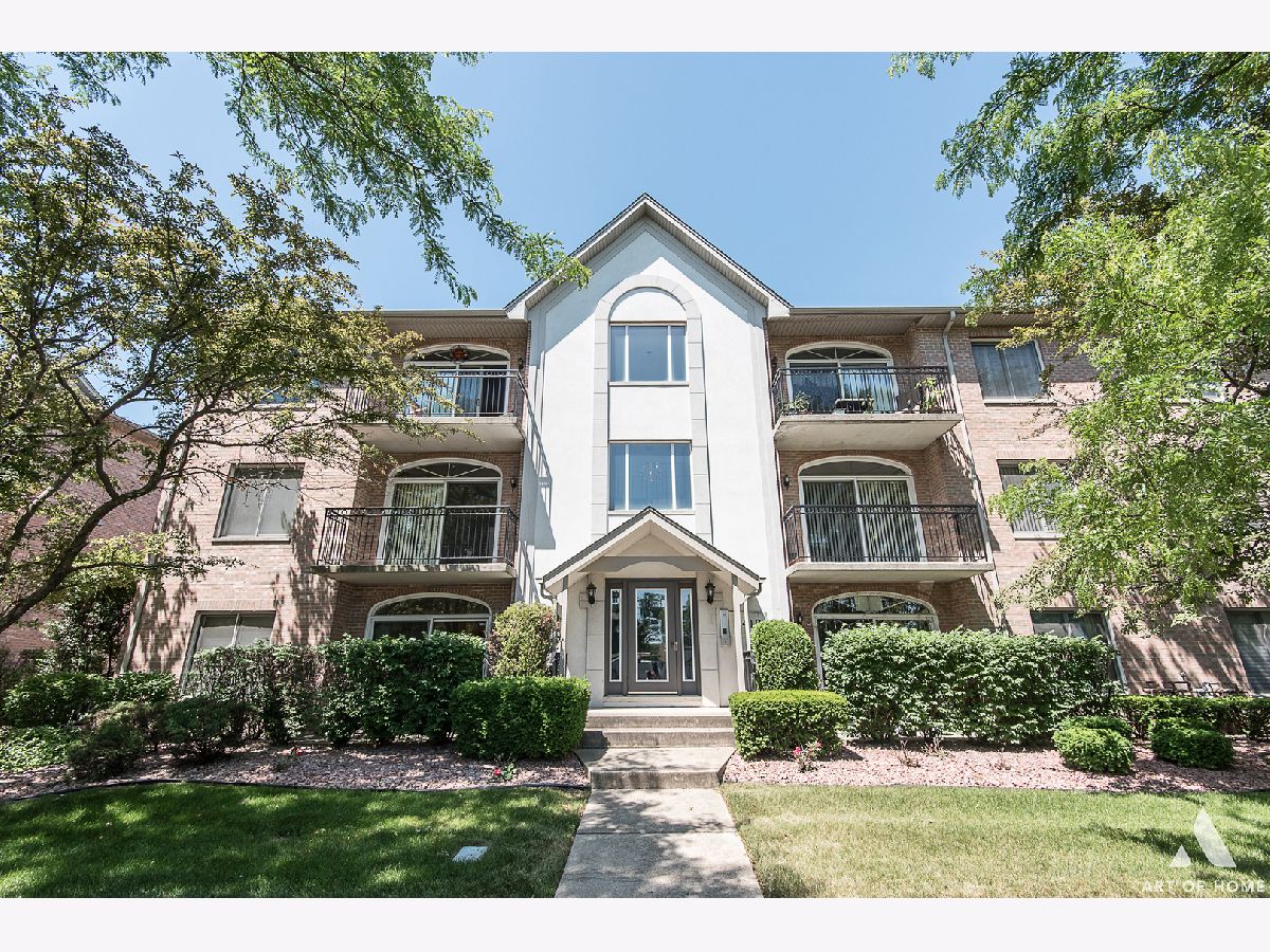 Condos & Townhomes Sold Chelsea Lane Hickory Hills Illinois, 9418 77th