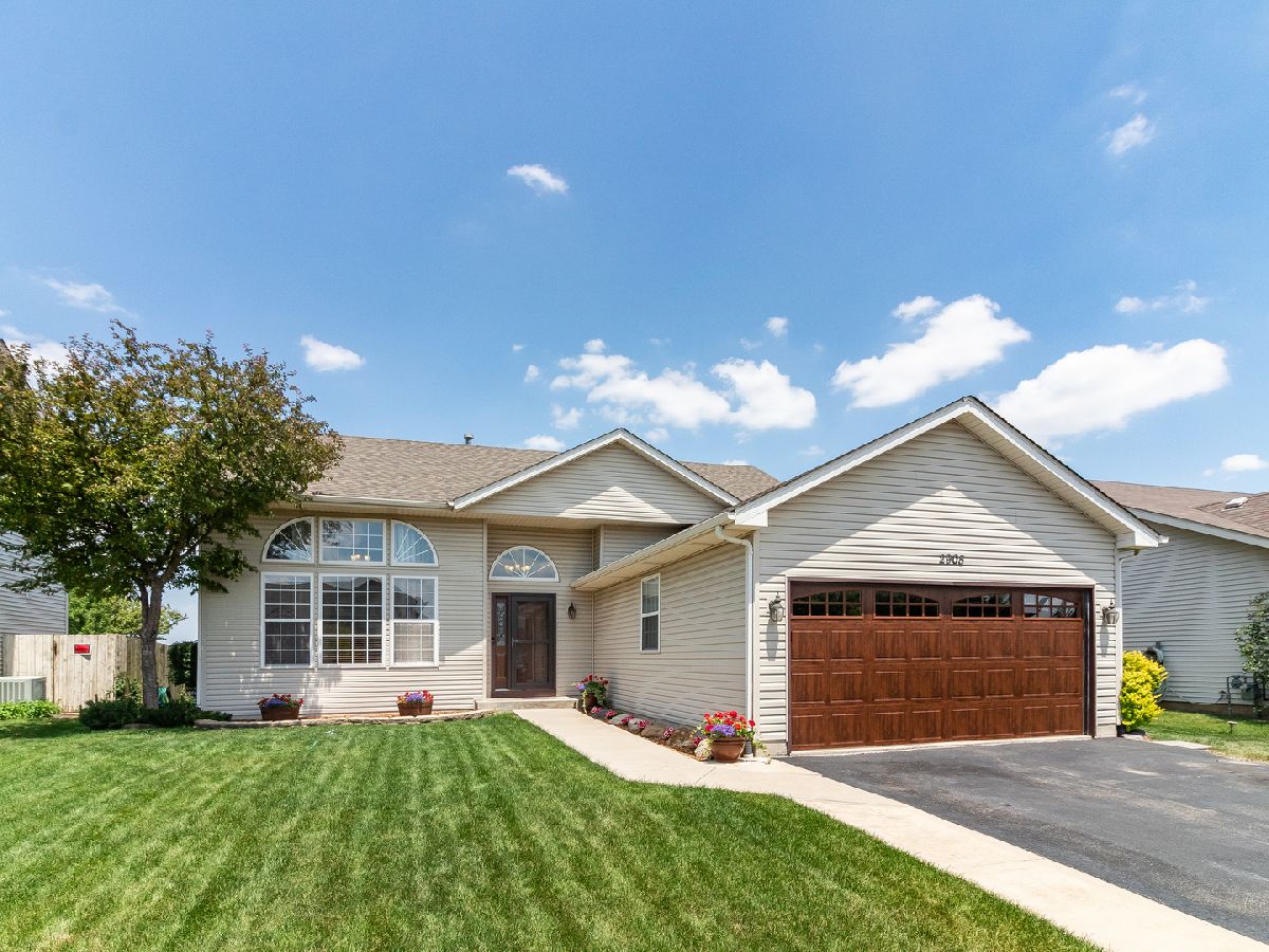 Homes Sold Thorn Creek Joliet Illinois, 2905 Bloomfield