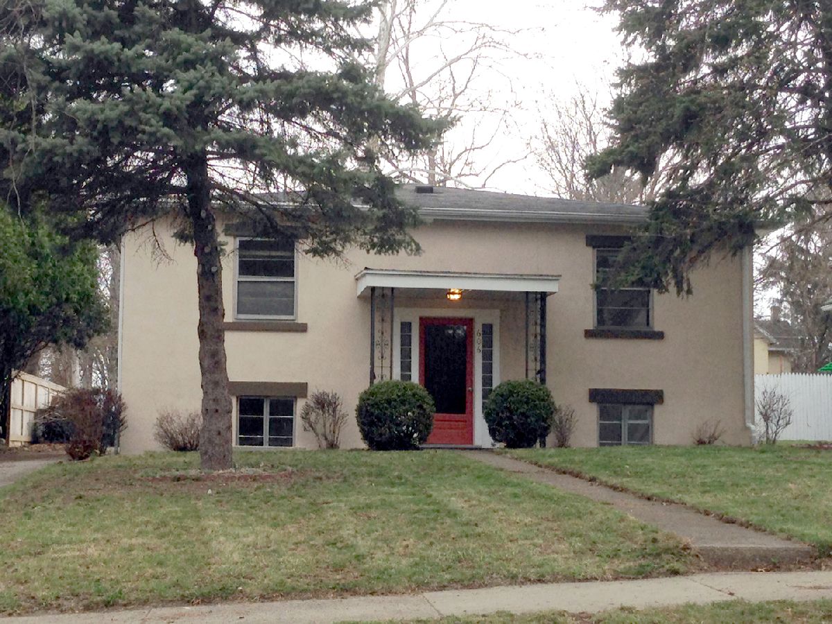  Rented Urbana Illinois, 606 Elm