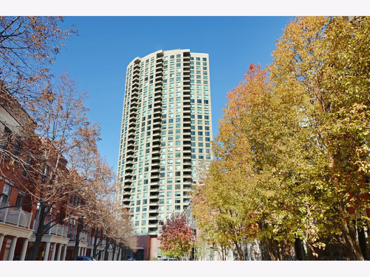 Kinzie Park Chicago IL, Townhomes & Condos For Sale & For Rent Sadie