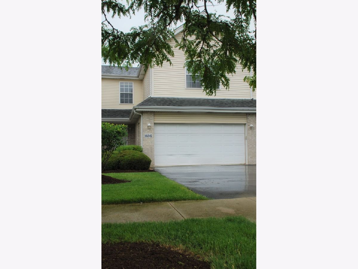 Homes & Condos & Townhomes Sold Avenues Of Oak Forest Oak Forest Illinois