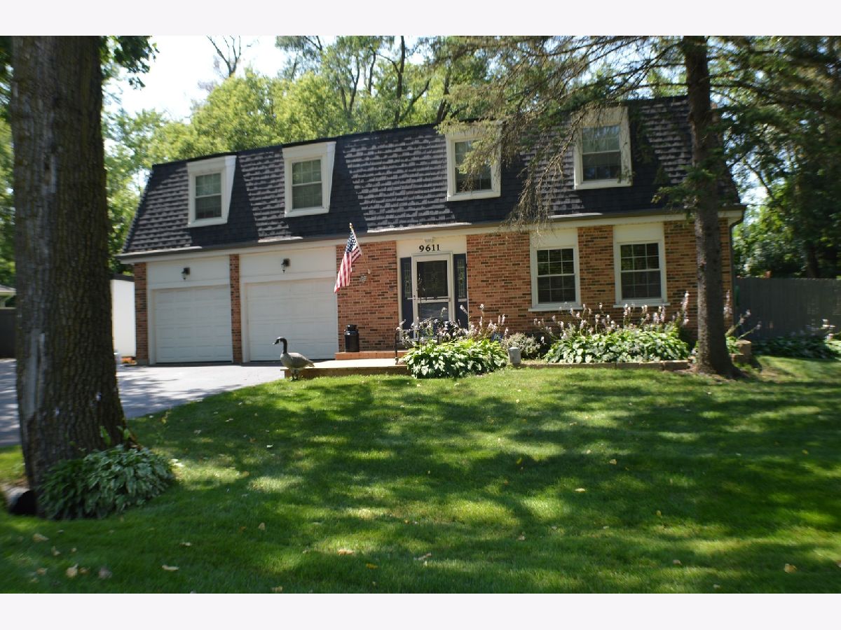 Homes Sold Hillview Estates Fox River Grove Illinois, 9611 Witchie
