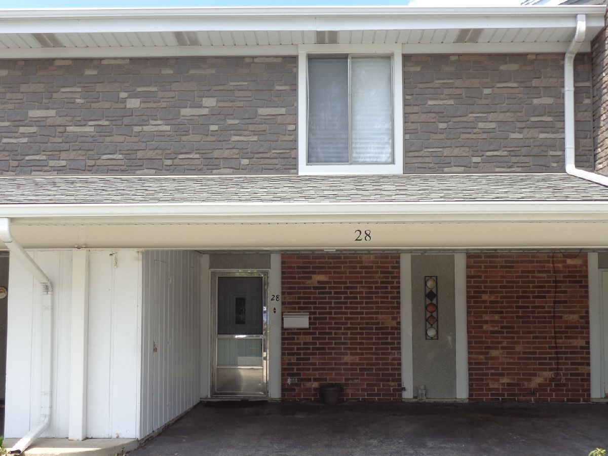 Townhomes Sold Riviera Palos Hills Illinois, 28 Cour Masson