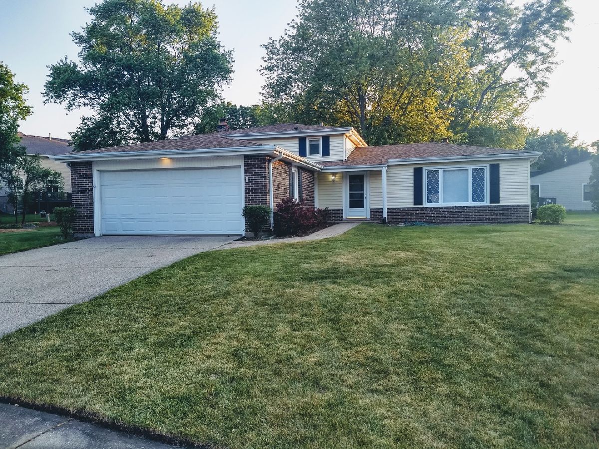 Homes Rented Greentree Libertyville Illinois, 1205 Greentree