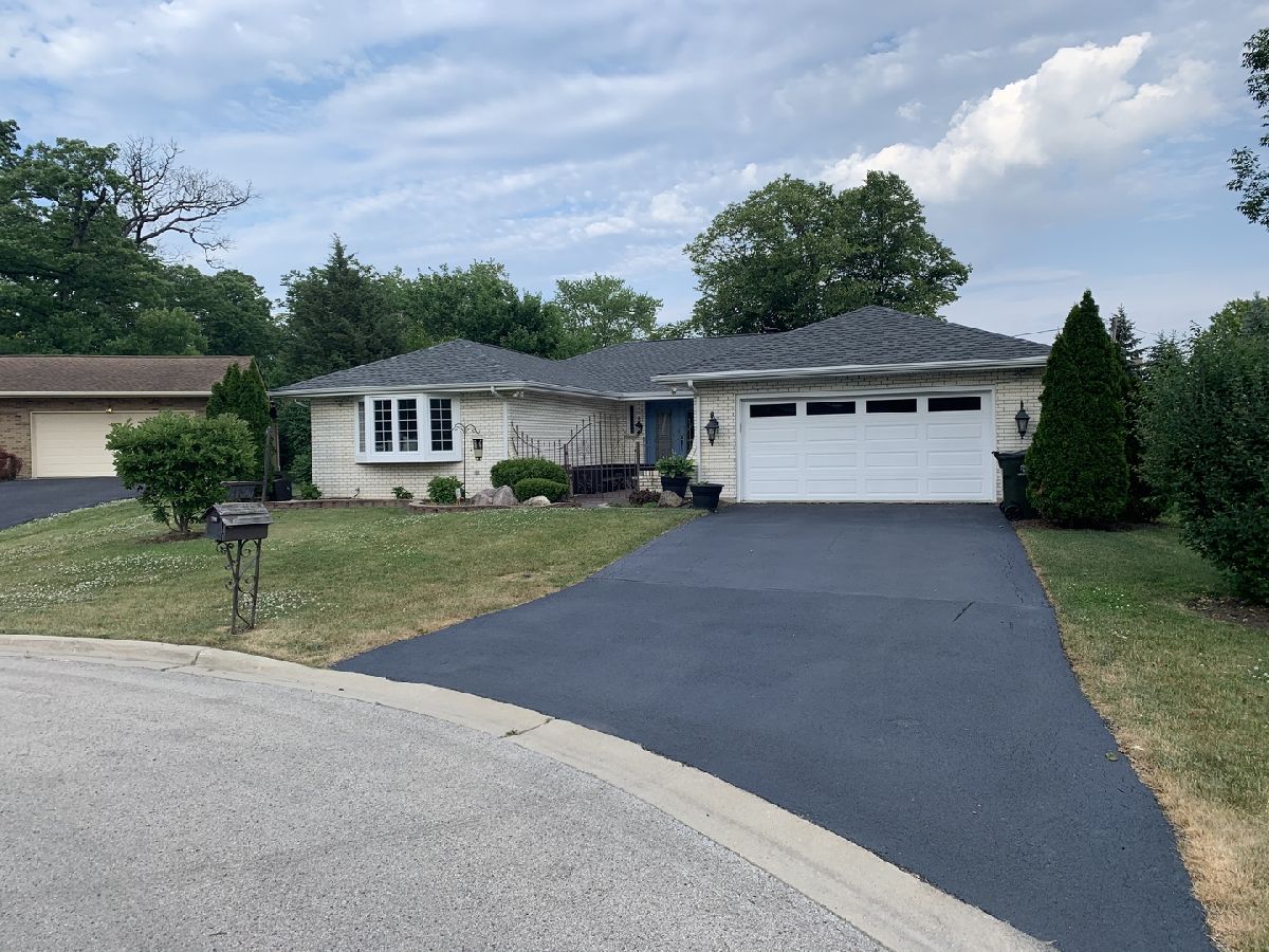 Homes & Condos & Townhomes Rented Royal Oaks Wood Dale Illinois, 481 Knollwood