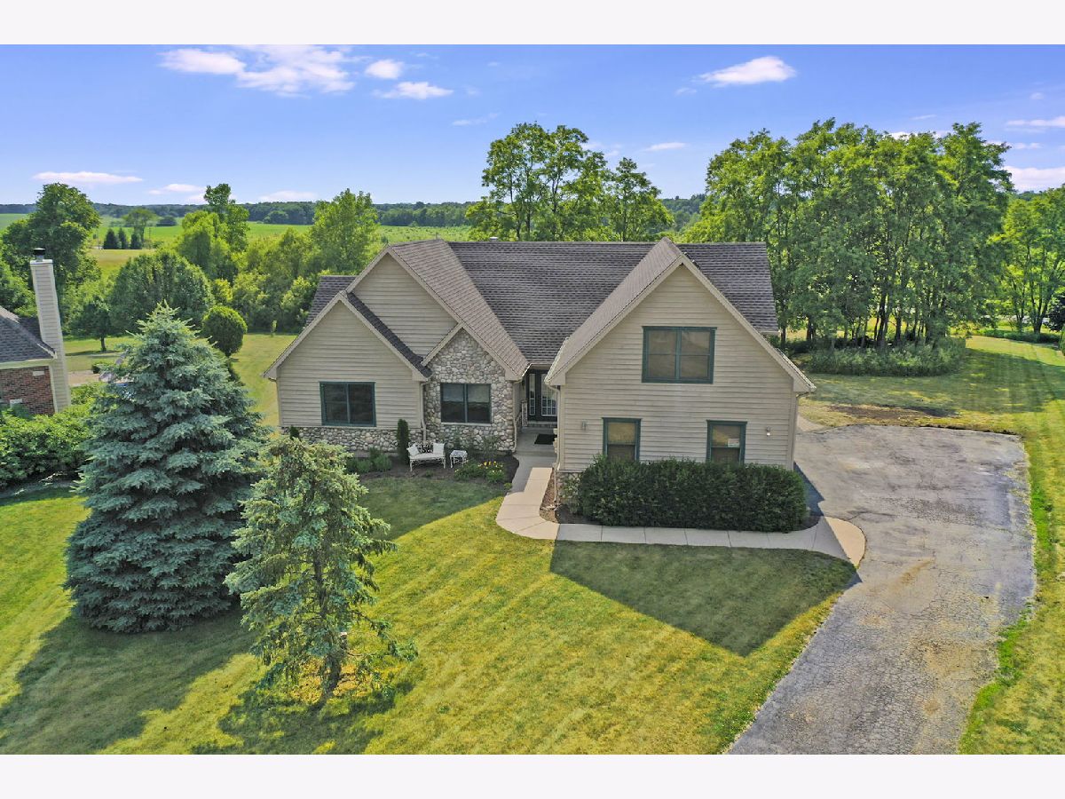 Homes Sold Estates Of Millbrook Millbrook Illinois, 9032 Wilcox
