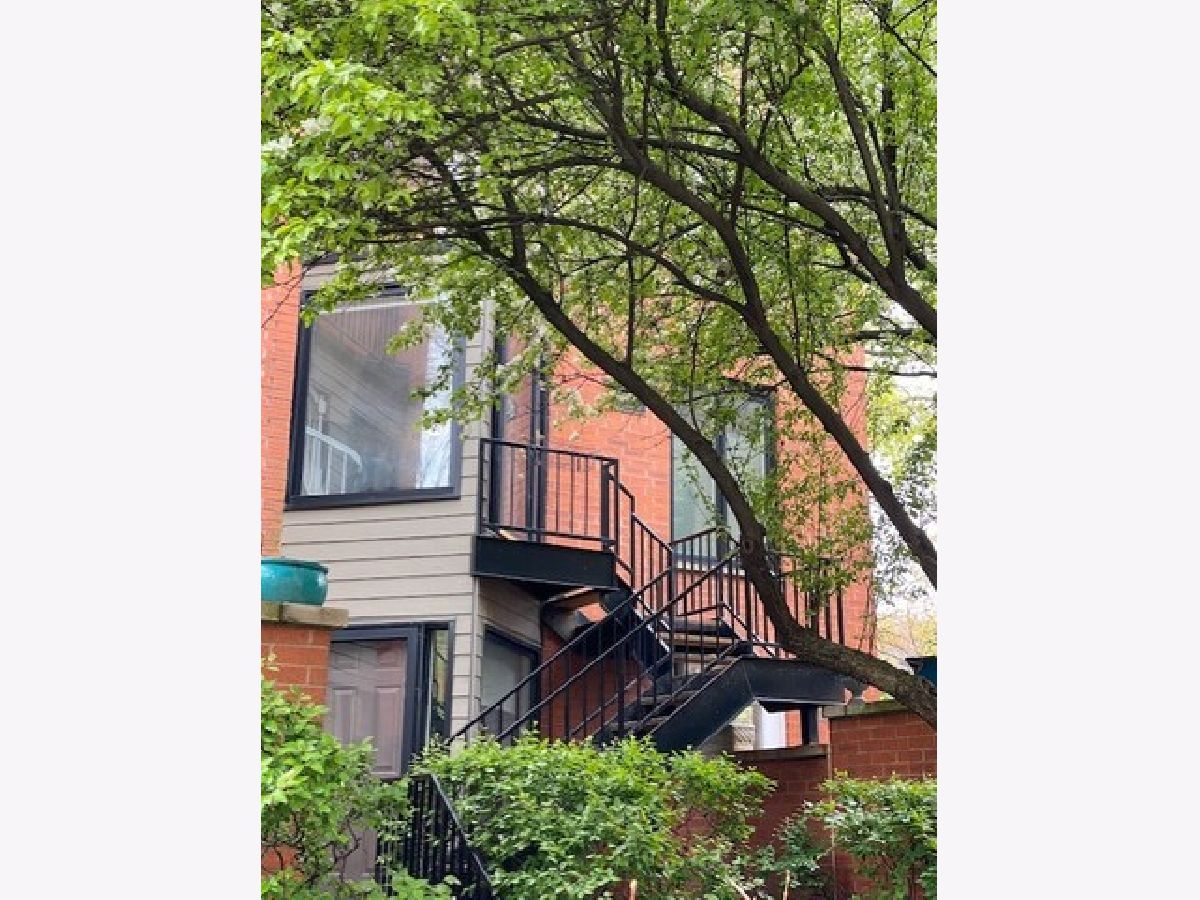 Townhomes & Condos Sold St. Michael's Square Chicago Illinois, 1631 Cleveland