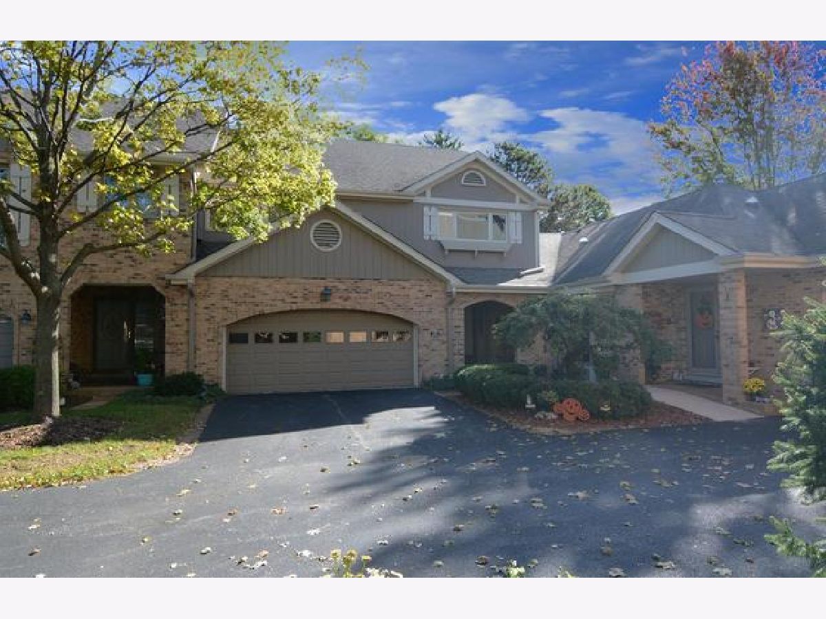Townhomes & Homes Rented Country Club Estates Bloomingdale Illinois, 130 Country Club