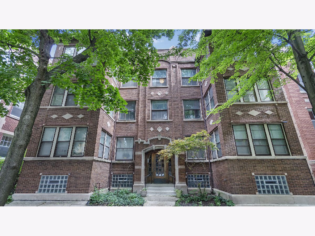Condominiums & Homes Sold Magnolia Glen Chicago Illinois, 1412 Elmdale