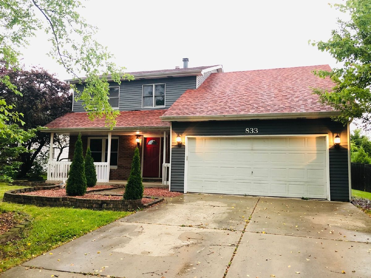 Homes Rented Meadows Naperville Illinois, 833 Hyde Park