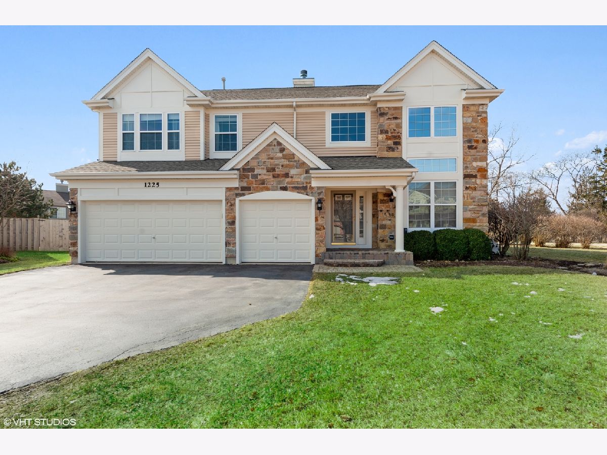 Homes Sold Concord Estates Palatine Illinois, 1225 Claridge