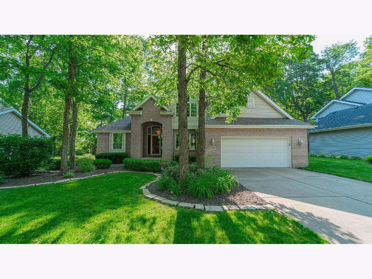 Homes Sold Foxwood Estates Schererville Indiana, 7101 Dove